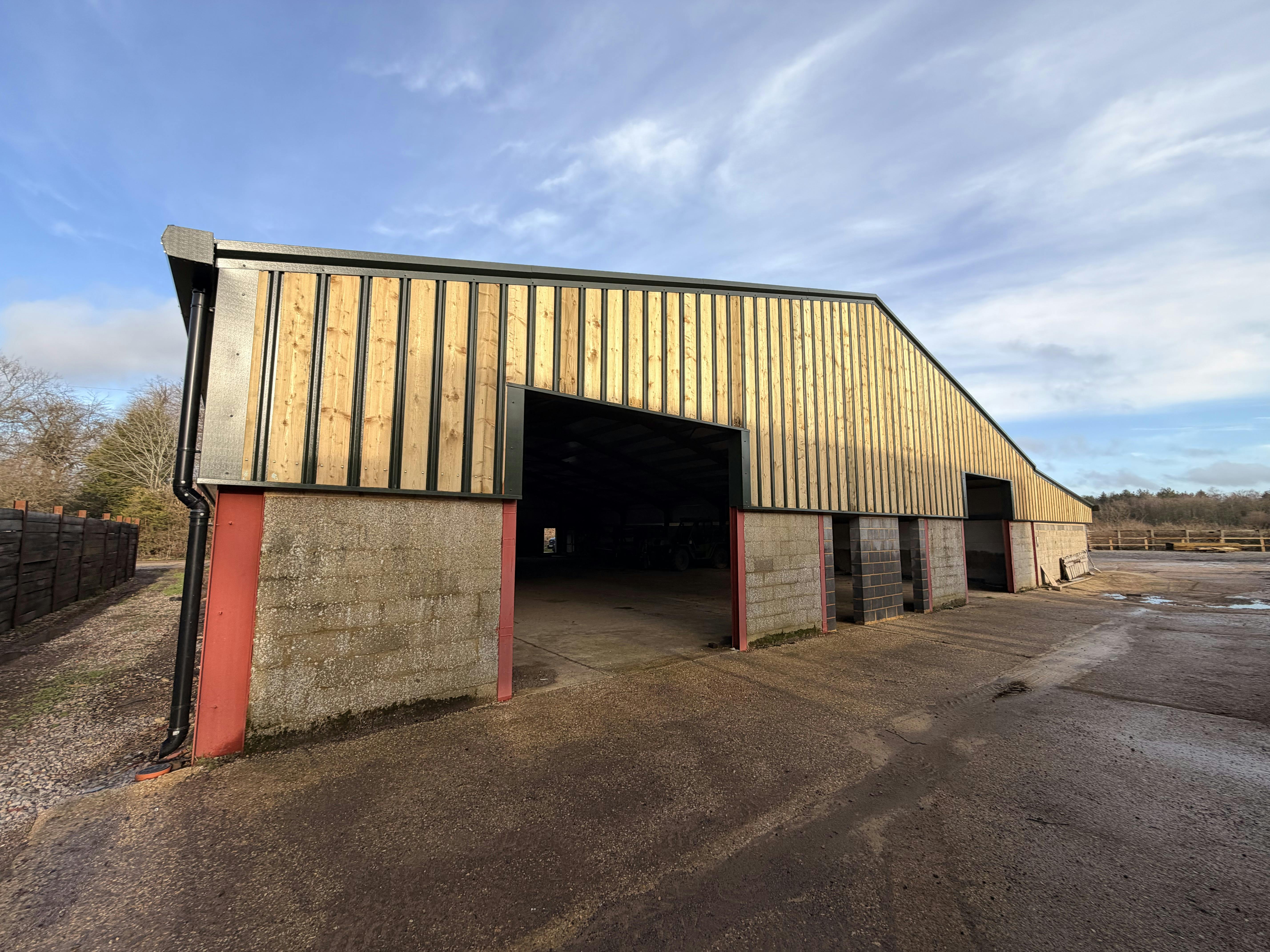 Broomlands Farm, Warnham, Industrial / Other To Let - IMG_2139.jpeg
