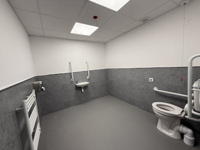 Unit 48 Enfield Industrial Estate, Redditch, Office To Let - IMG_3373.JPG