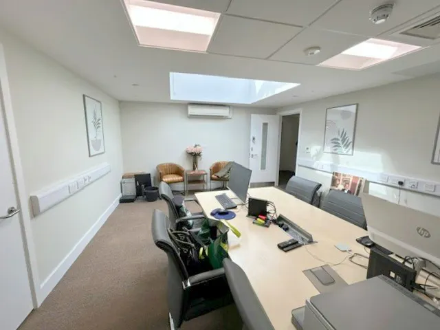 Windsor Yards, Windsor, Office To Let - Top floor office ii.jpg