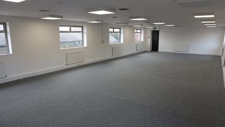 1st Floor, Victoria Court, Reading, Office To Let - Victoria Court Mortimer Interior 2.JPG