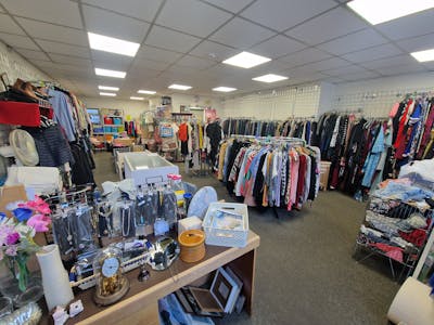 Ground Floor, 107 High Street, Portsmouth, Office / Retail To Let - 20260202_155237.jpg