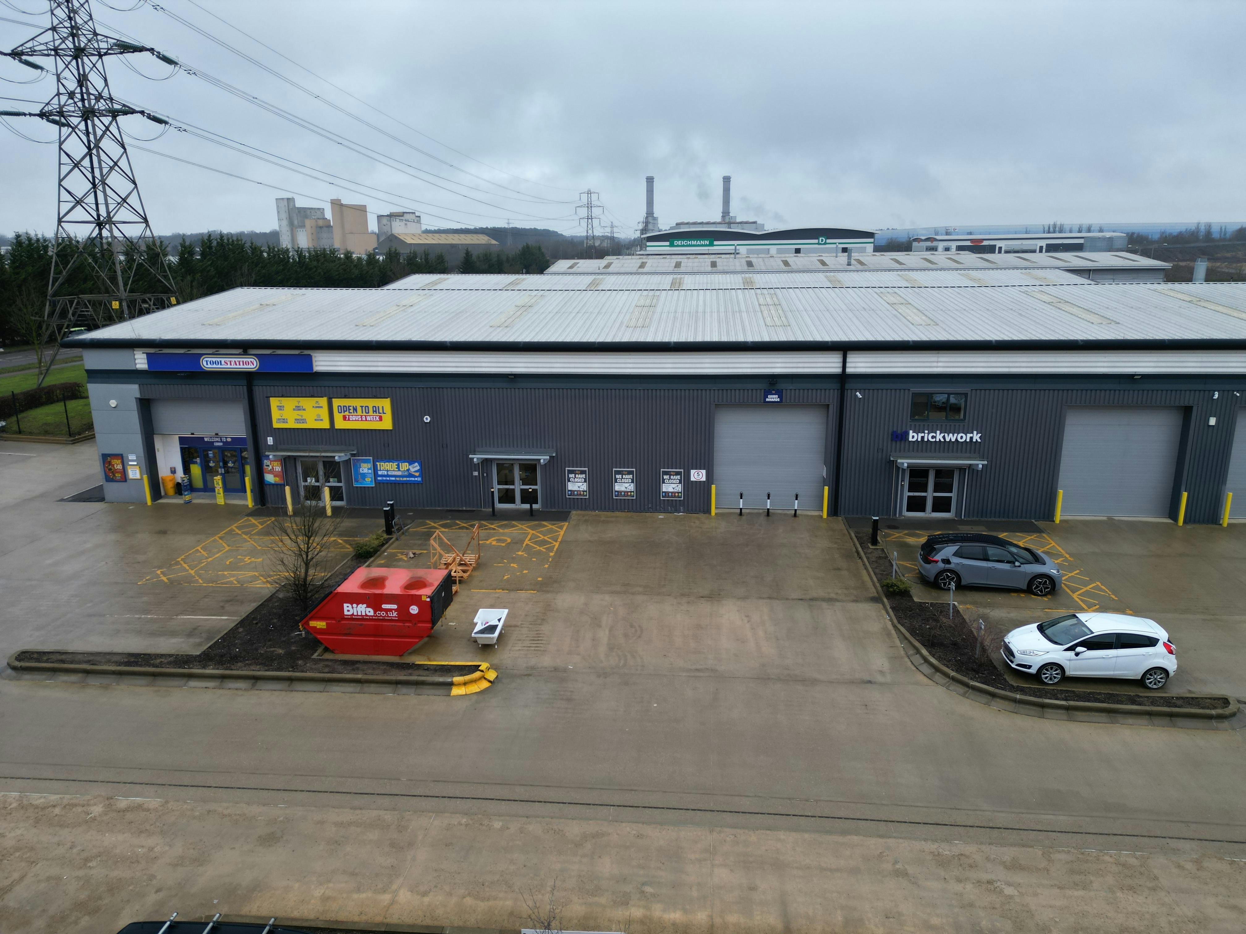 Industrial Unit in Corby - photo 4