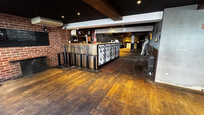 Licensed Restaurant in Hamilton to Let May Sell, 19 Gateside Street, Hamilton To Let / For Sale - IMG_4332.jpg