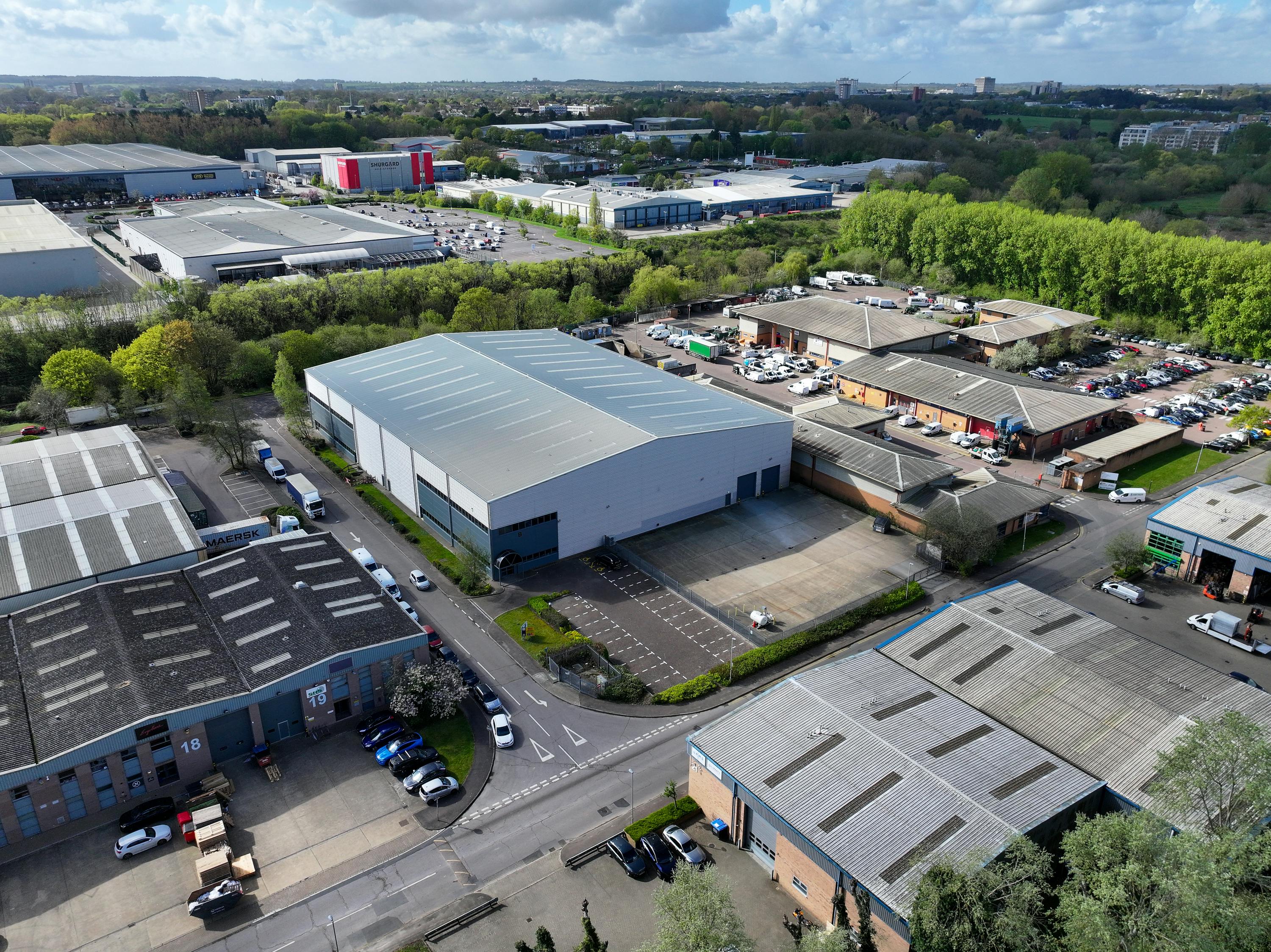 Units A & B Mead Park, Units A & B Mead Park, River Way, Harlow, Industrial To Let - Mead Park A-B AIR - 2026-14.jpg