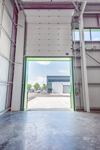 Unit 83 Capital Park, BANKHEAD AVENUE, Edinburgh, Industrial/Logistics / Trade / Warehouse To Let - DSC_7550.jpg