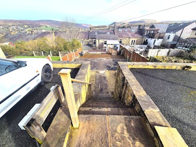 120-122, Station Road, Glossop, Residential / Retail For Sale - 20260217_123311.jpg