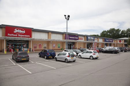 Keighley Retail Park, Hard Ings Road, Keighley, Retail - Out Of Town To Let - 7189_232.jpg