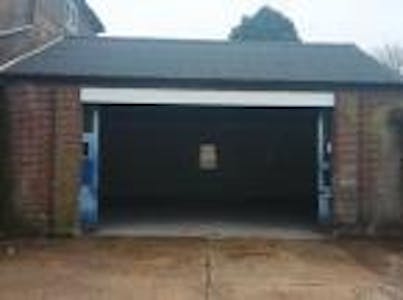 Unit, Back Lane, Rochford, Industrial To Let - Picture 3.jpg