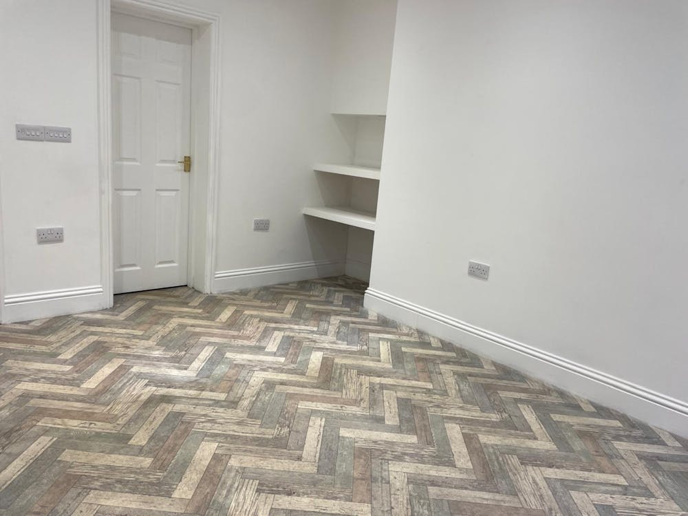 14 Chain Lane - External 1.jpg