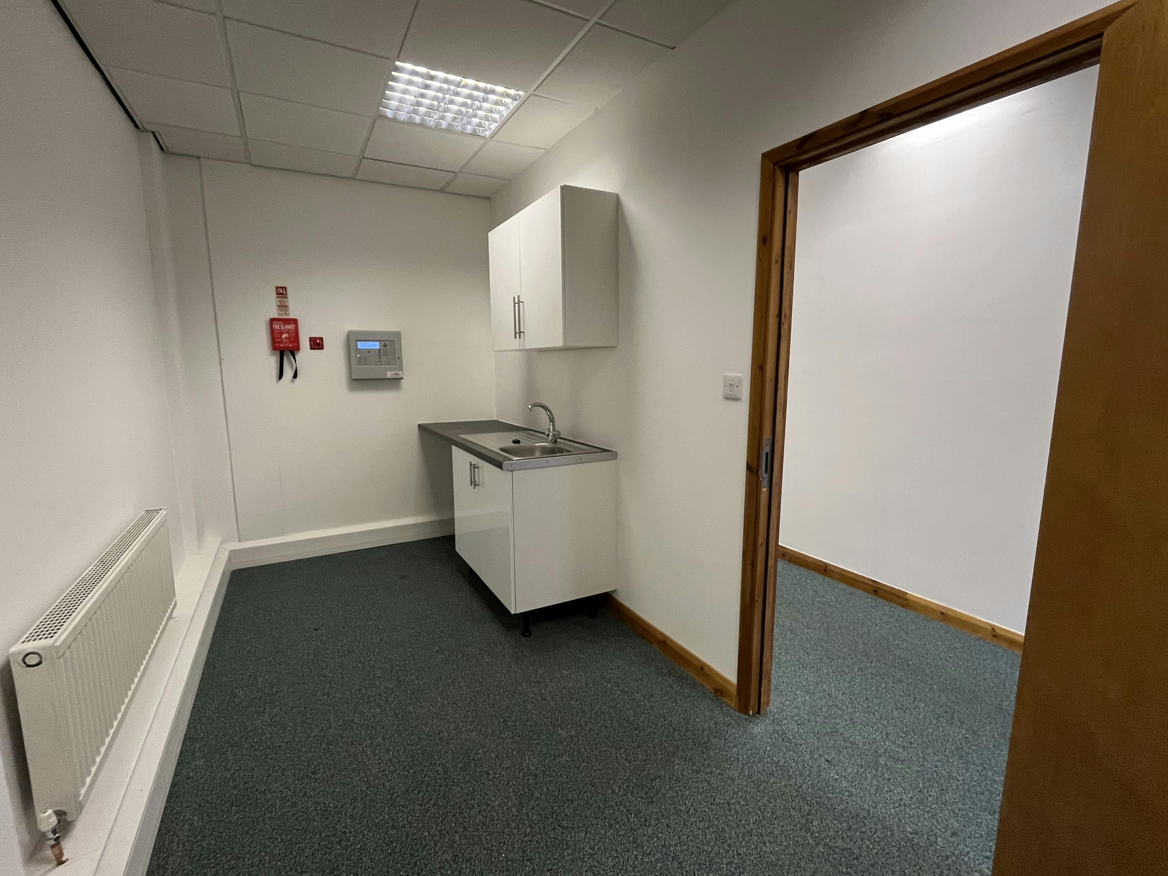 Unit 8 Somerville Court, Banbury, Office For Sale - image00009.jpeg