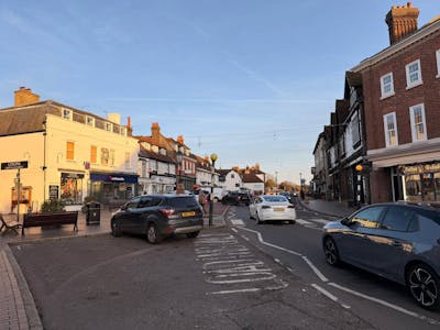 17 High Street, Westerham, Retail To Let - WhatsApp Image 20251213 at 154532 3.jpeg