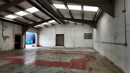 Unit 22, The Pantry, Bakers Yard, Newcastle upon Tyne, Light Industrial To Let - 20251217_112435000_iOS.jpg