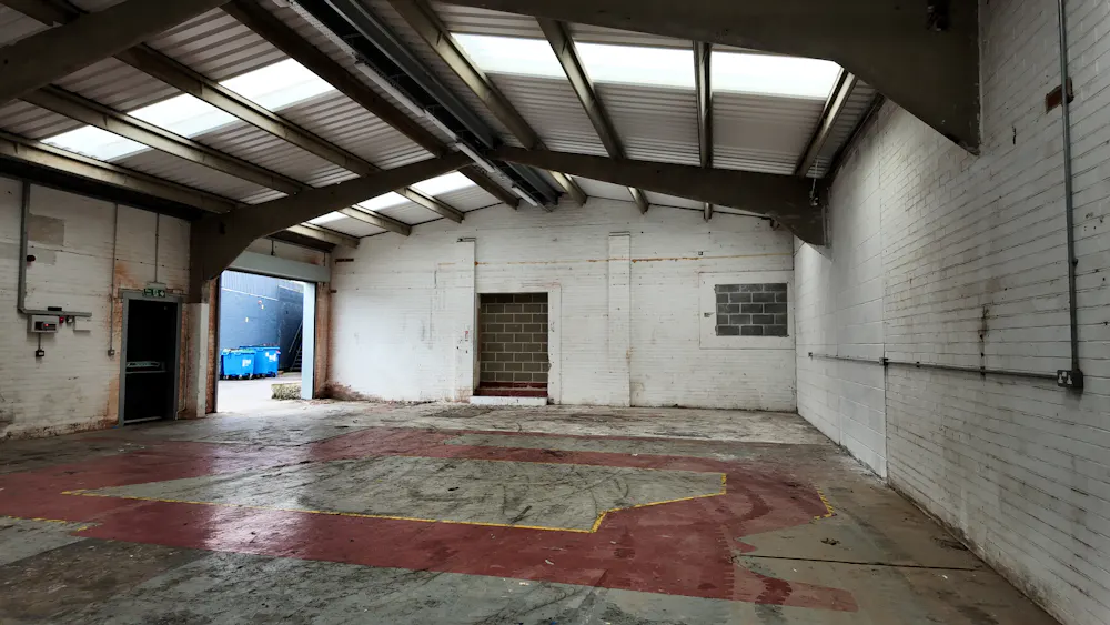 Unit 22, The Pantry, Bakers Yard - 20251217_112435000_iOS.jpg