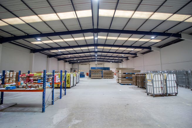 Unit 10b Lyon Way Industrial Estate, Greenford, Industrial / Warehouse To Let - 6.jpg