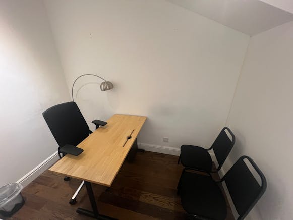 Suite 5 Raleigh House, Admirals Way, London, Offices To Let - IMG_1981.jpeg