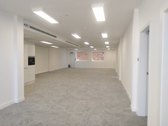 Unit 13 - 14, Hurlingham Business Park, Hurlingham Business Park, Fulham, Office To Let - West London Fulham SW6 Office to let