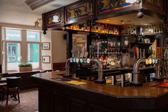 Crofter Bar, 11 High Street, Fort William For Sale - DSC00040EnhancedNR.jpg