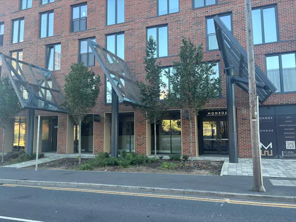 Springwell Gardens, Whitehall Road, Leeds, Leisure / Offices / Retail To Let - SHWD6299.JPG