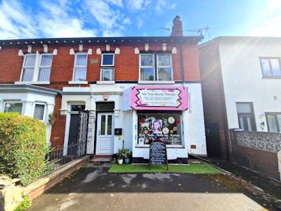 515 Buxton Road, Stockport, Retail To Let - 20240806_100253.jpg