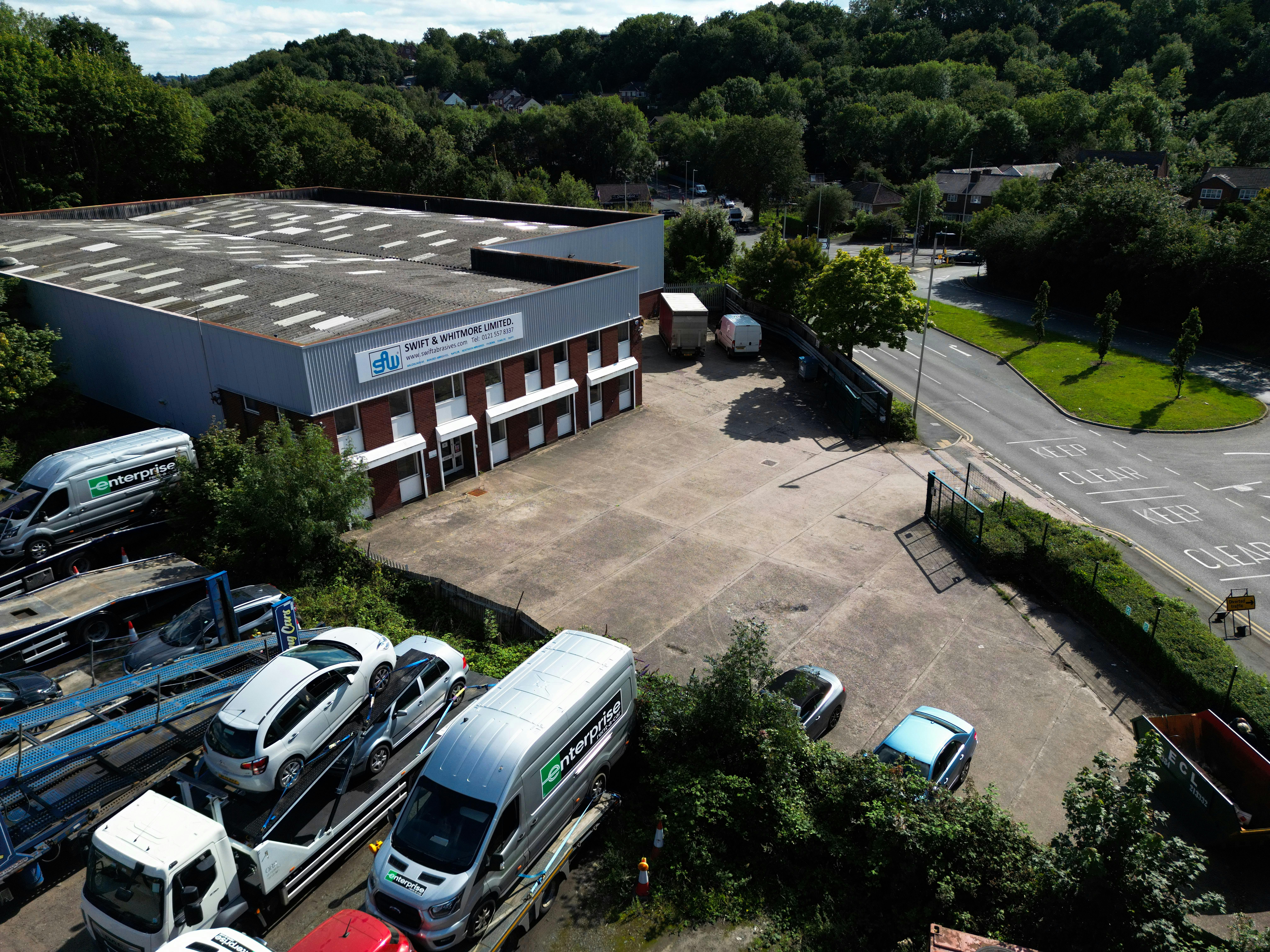 Industrial Unit in Halesowen - photo 2