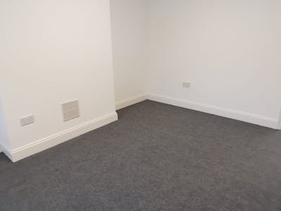 7 Queen Street, Telford, Office To Let - I3.jpg
