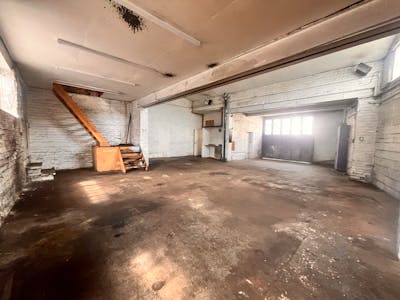 50 Chatsworth Road, Harrogate, Industrial To Let - image00012.jpeg