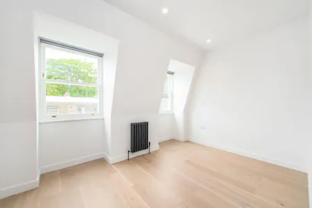St John Street, London, Residential Flat To Let - Bedroom Three