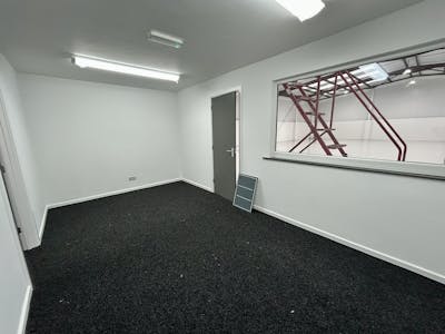 Rowan House, Hortonwood 33, Telford, Light Industrial / Yard To Let - IMG_1922.JPEG