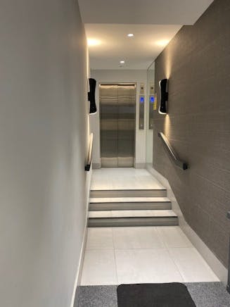 21 Woodstock Street, London, Offices To Let - 21 Woodstock Street entrance.jpg