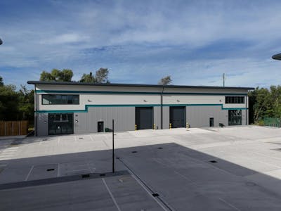 Vauxhall Trading Estate, Reddish, Industrial / Warehouse To Let - 329065363a02bd48c1a9a7c30885ae95-dji-20240813084903-0227-d.jpg