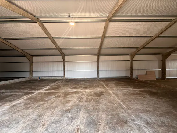 Industrial Units, Oakcroft Farm, Aylesbury, Industrial To Let - WhatsApp Image 2026-05-26 at 09.40.jpeg