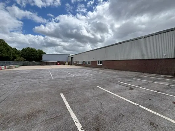 Unit D1 Grafton Way, West Ham Industrial Estate, Basingstoke, Industrial To Let - D1GWPicture13 - 20 05 2026.jpg