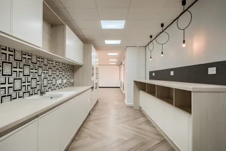 4 Vicarage Road, Birmingham, Office To Let - XT5A5021-HDR(3).jpg