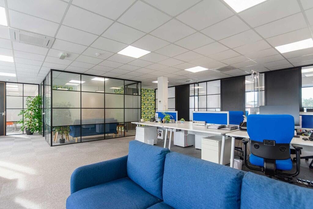 Office in Wimborne - photo 2