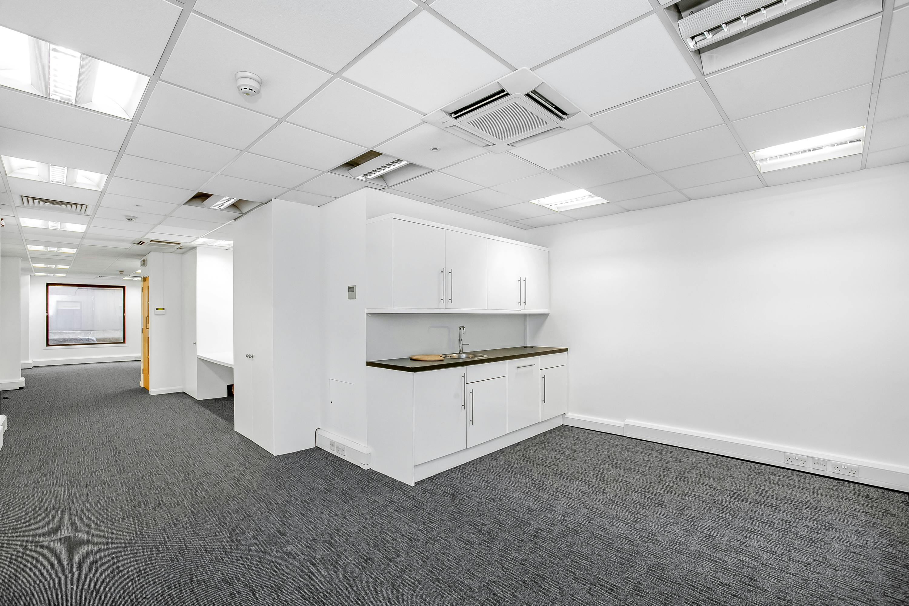 1st Floor, 5 Conduit Street, London, Office To Let - R2A4707.jpg