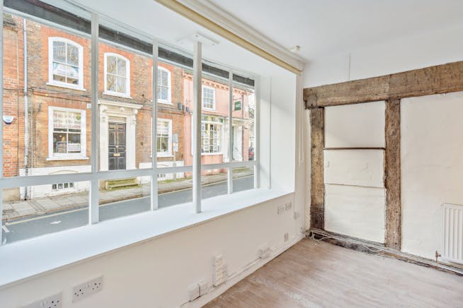 15 Temple Street, Aylesbury, Offices To Let - DSC00251-5530c91871fe134eb317b8cd6796b3a3.jpg