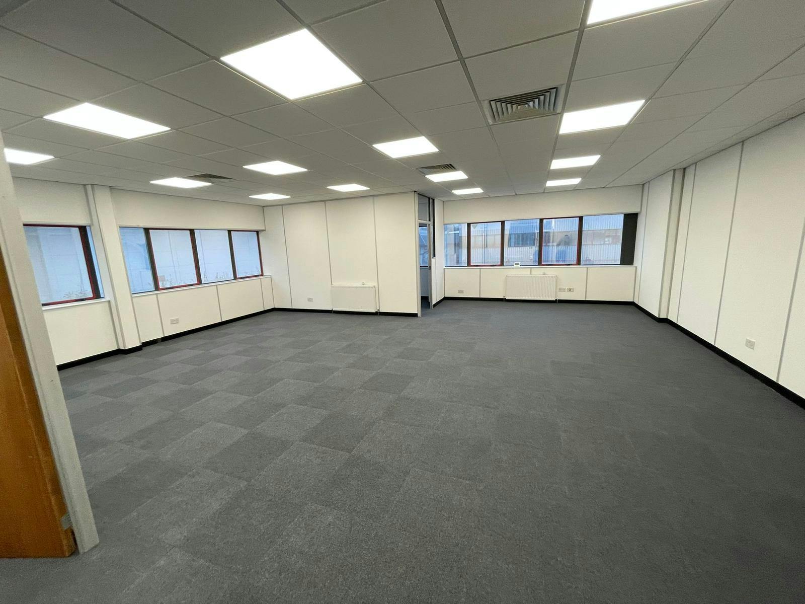 1A Broadfields Court, Aylesbury, Offices To Let / For Sale - IMG20240910WA0007.jpg