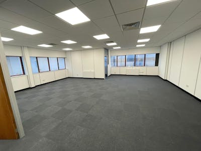 First Floor Offices, 1A Broadfields Court, Aylesbury, Office To Let - IMG20240910WA0007.jpg