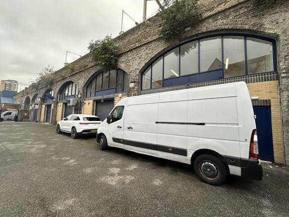 385 Mentmore Terrace, London Fields, Industrial To Let - 20250917_143322085_iOS.jpg