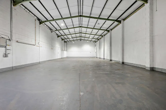 Unit 1 & 1A, Whitacre Street, Huddersfield, Industrial/Logistics To Let - 8676130-interior05-800.jpg