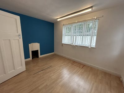 192 Monkmoor Road, Shrewsbury, Office / Retail / Showroom For Sale - IMG_1643.JPEG