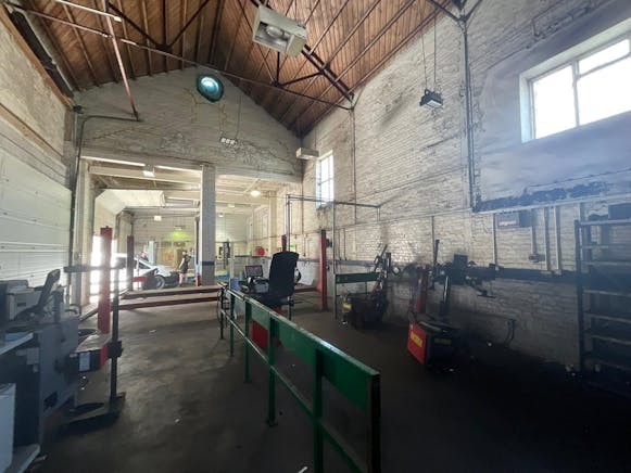 Former ATS Centre, Folkestone, Industrial For Sale - fa1fd33b-6db2-4dcb-b3bc-e2f2ae1500e8 2.JPG