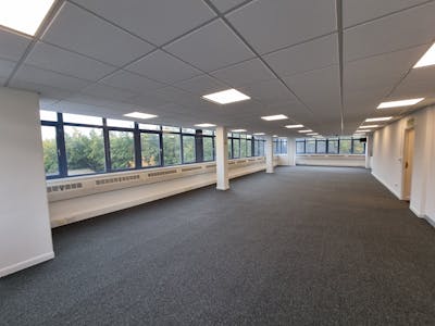 North Suite, 2nd floor, Burns House, Haywards Heath, Office To Let - 20221020_110000.jpg