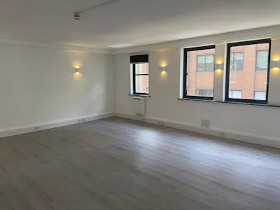 78/79 Long Lane, Farringdon, Office To Let - Fresh Internal 4.jpg