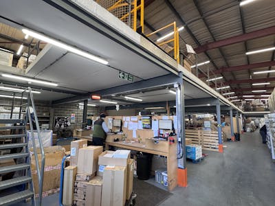 30 Oxford Road, Yeovil, Industrial/Logistics For Sale - IMG_7800.JPG