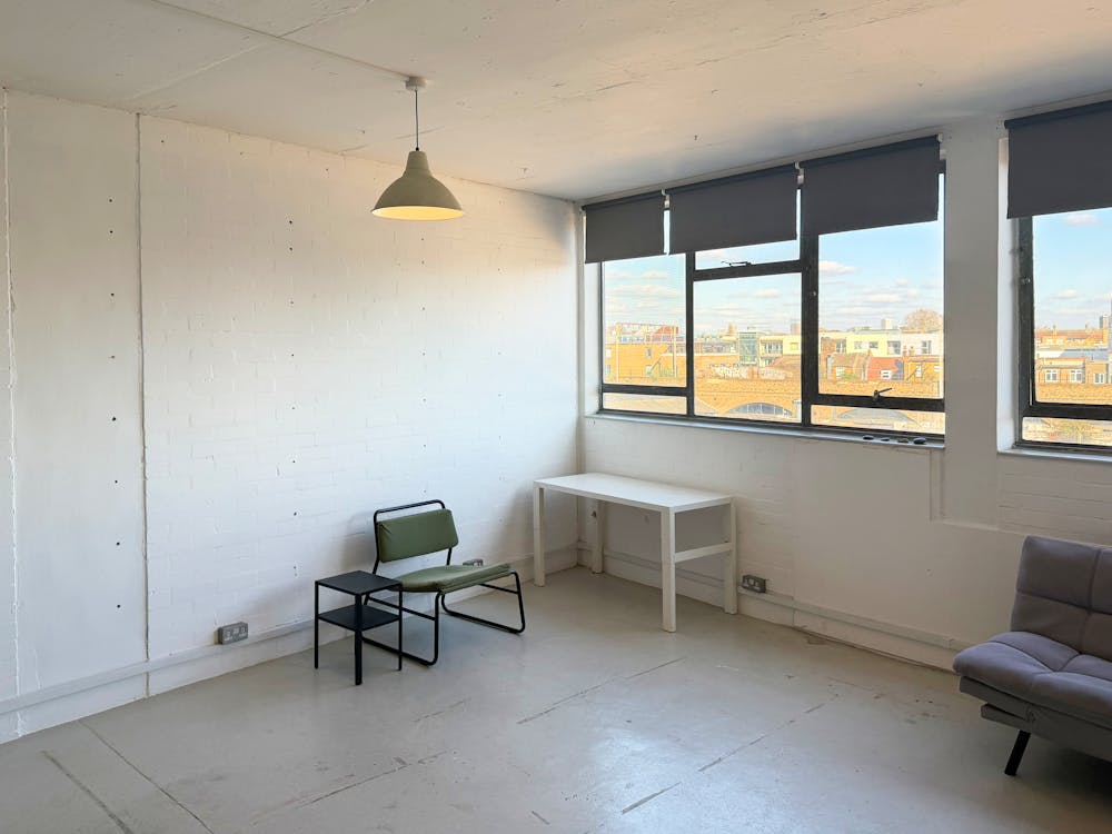 22-27 The Oval - IMG_2849.jpg