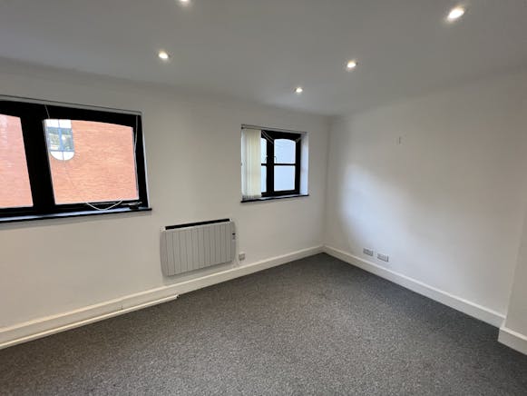 6 Beatty House, London, Offices To Let - Meeting room/reception area