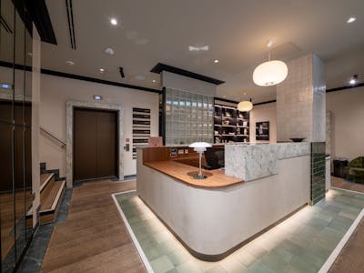 Clarence House, Manchester, Office To Let - Clarence House  Reception  01.jpg