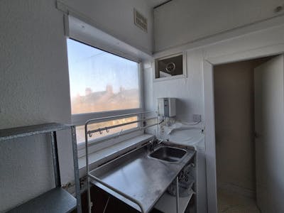 222 Park Lane, Stockport, Office To Let - 20260217_082746.jpg