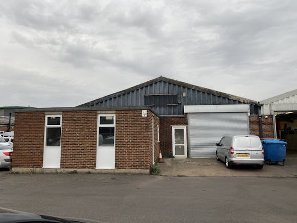 Unit A4, Riverside Industrial Estate, Dartford, Industrial To Let - Dartford  A4 Riverside.jpg